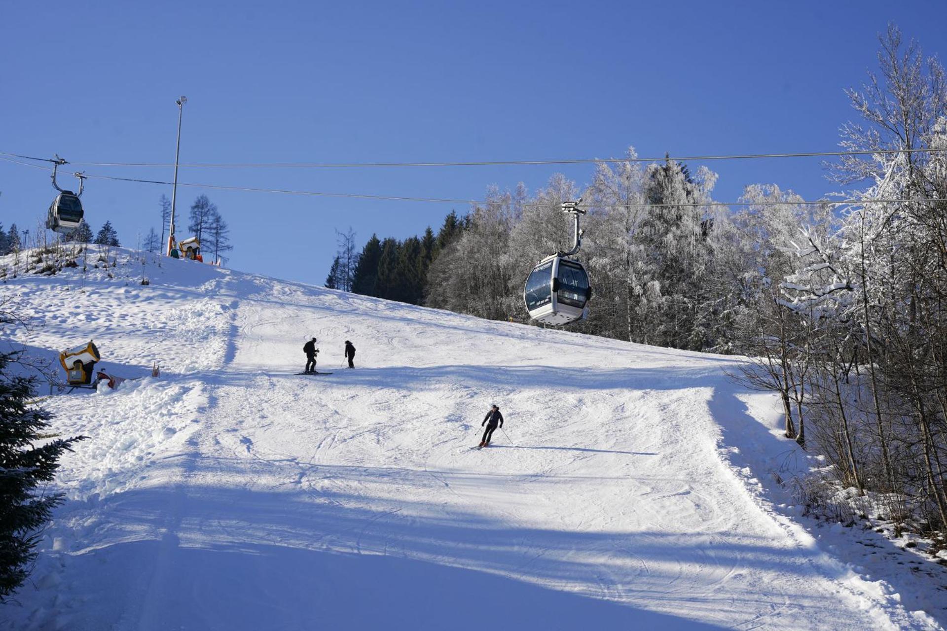 Schlafgut Kuessler - 70M Vom City Express Zell am See Exterior foto